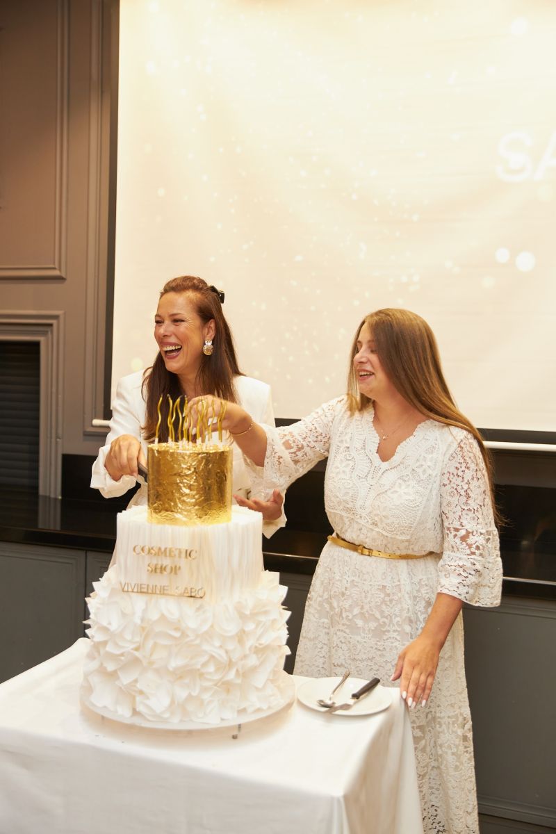 cosmetic_shop_vivienne_sabo_masterclass_cosmetica_moldova_makeup_franta_torta